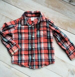 Carter's Boys Plaid Button Up Shirt Long sleeve Size 3T